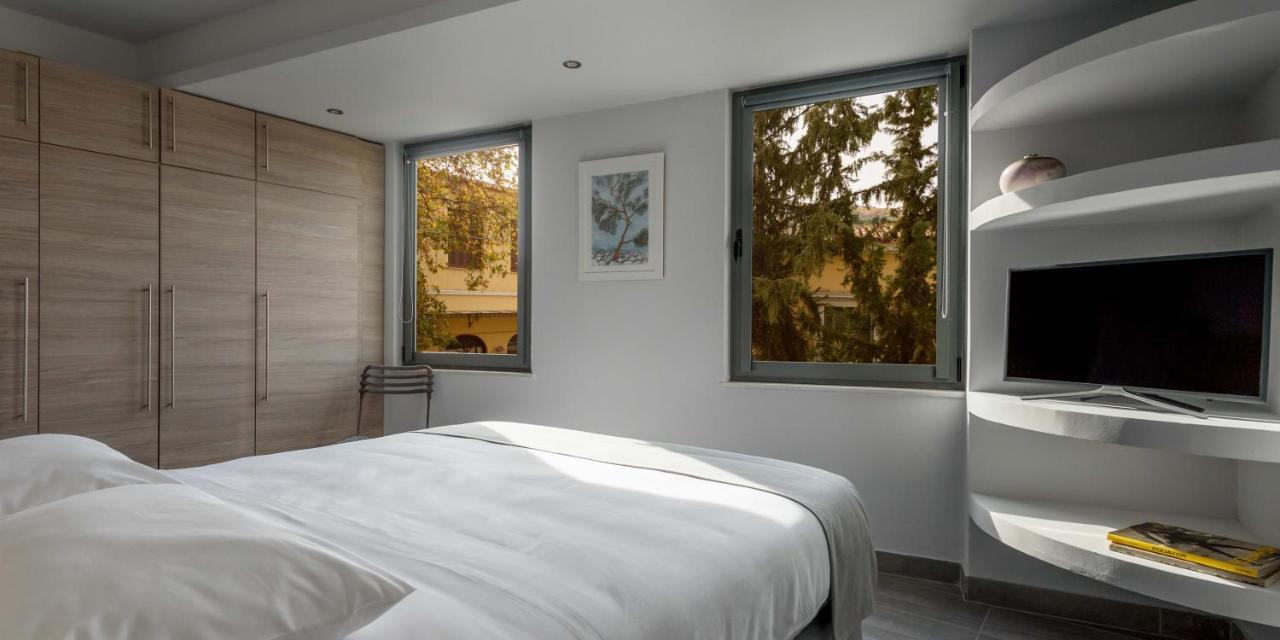 Fos Residential *